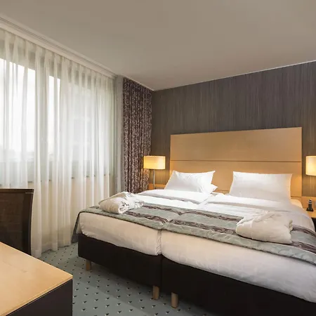 Hotel Maritim 4*