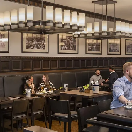 Ξενοδοχείο Maritim 4*