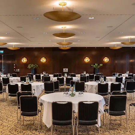 Maritim Szálloda 4*