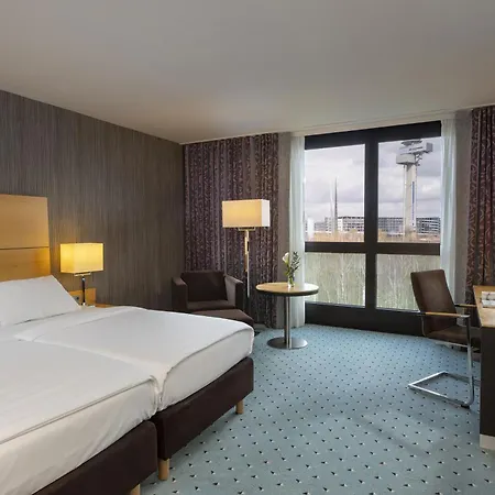 Maritim Szálloda 4*